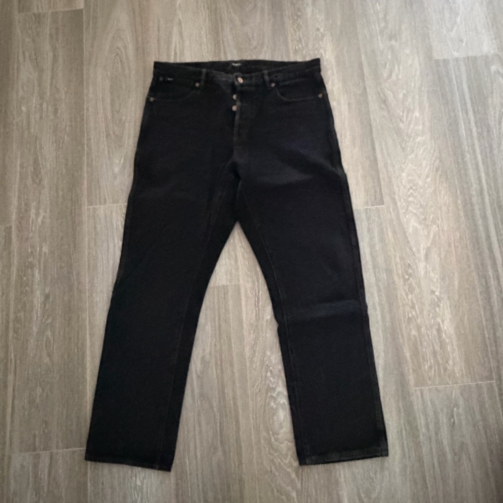 RVCA New Dawn denim size 34.